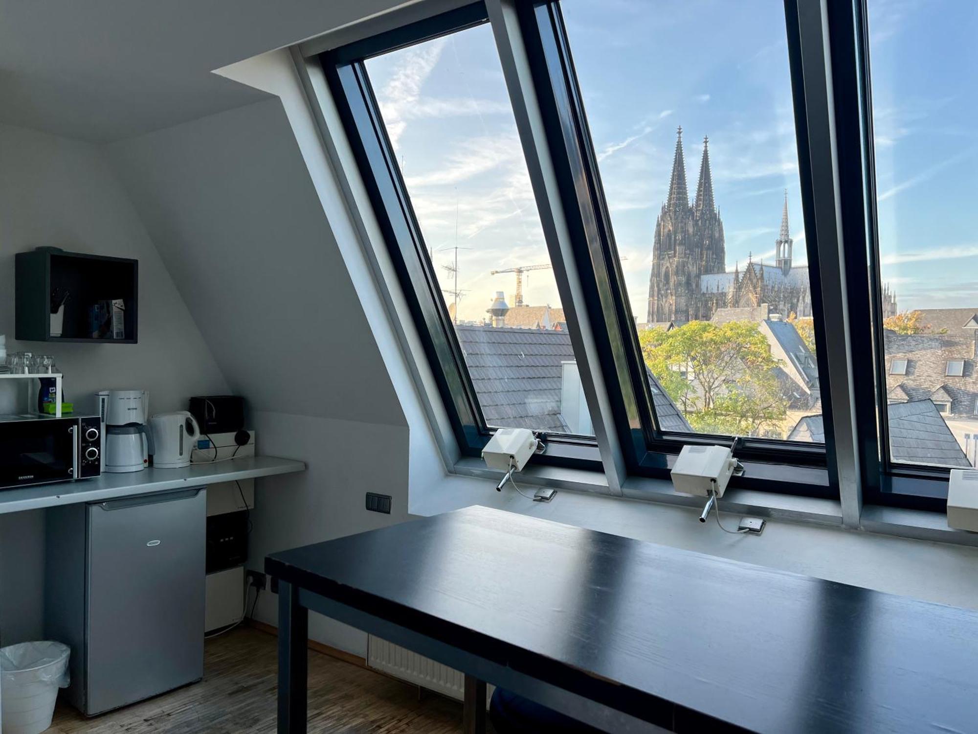 Altstadthotel Hayk Am Rhein Cologne Bilik gambar